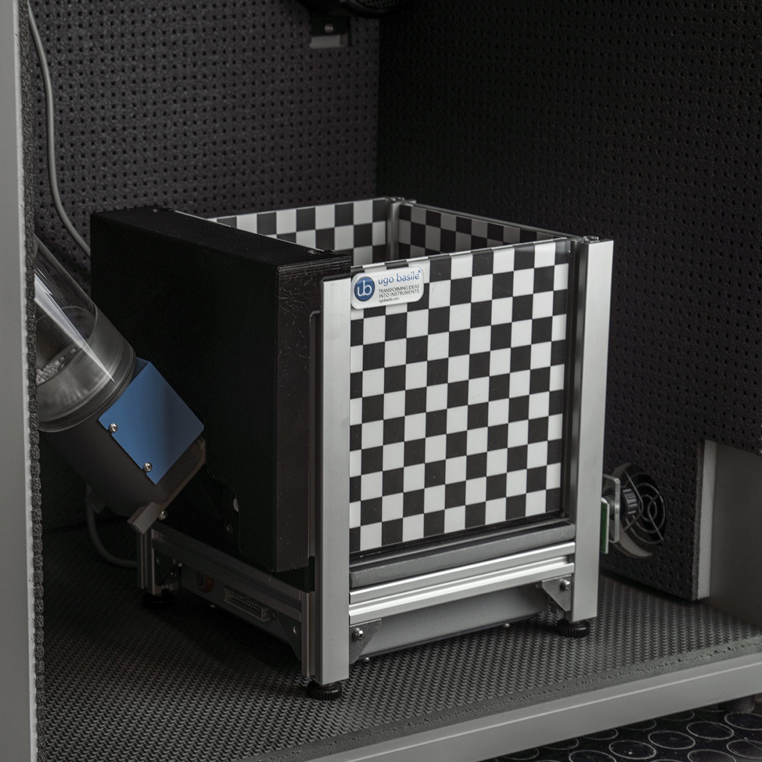 Operant Fear Conditioning Cage