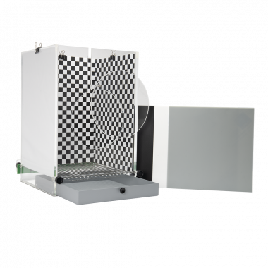 46004-D03 Mouse Cage XL for tethered and non tethered animals for Fear Conditioning, with black and white squared context